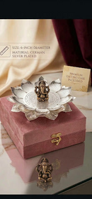 Lotus Singhasan